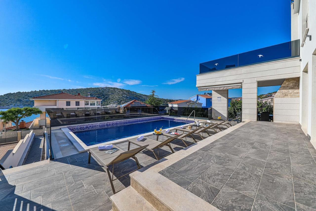 Villa Le Soleil Rogoznica  Buitenkant foto